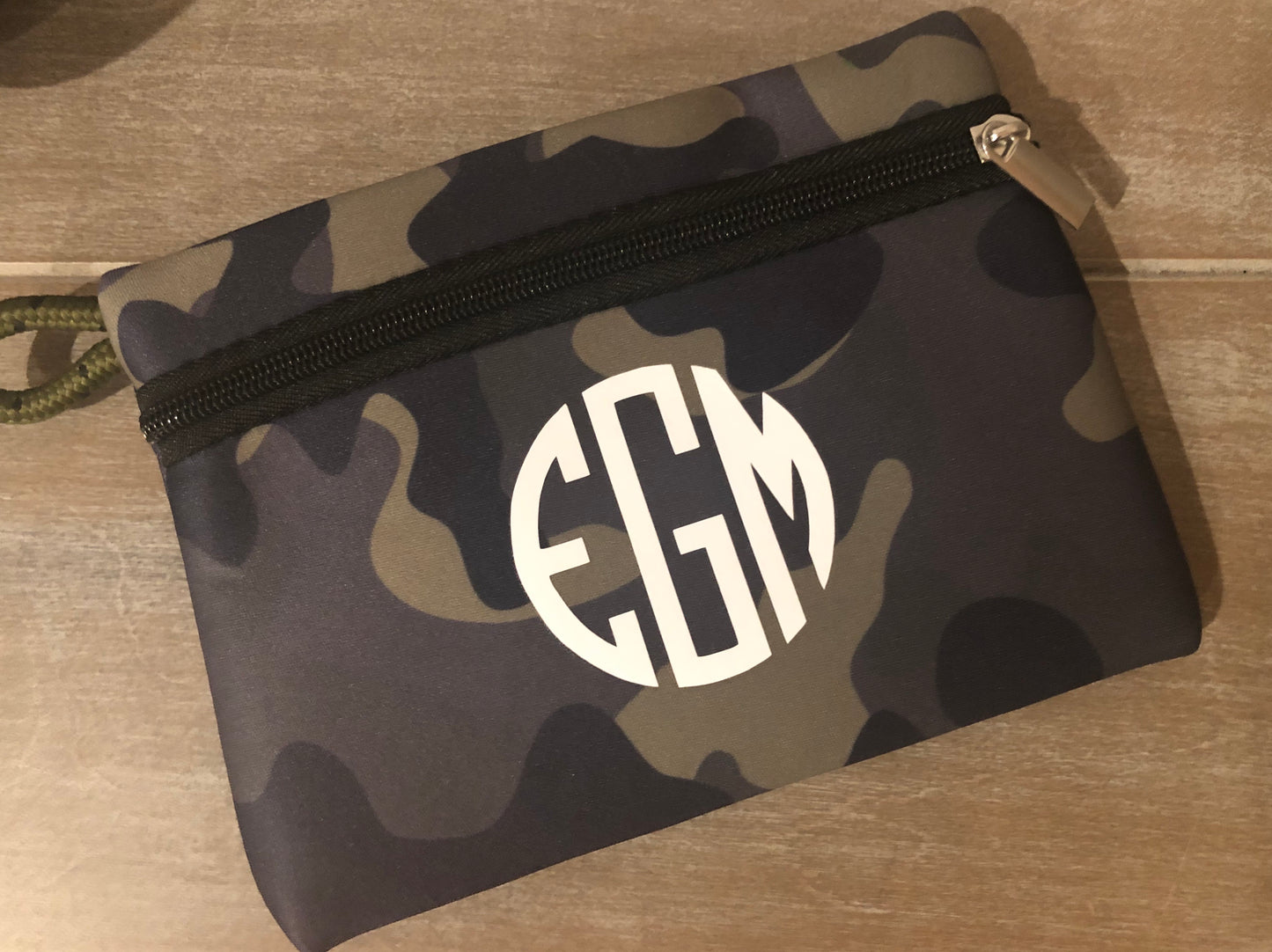 Green Camo NEOPRENE EVERYTHING BAG