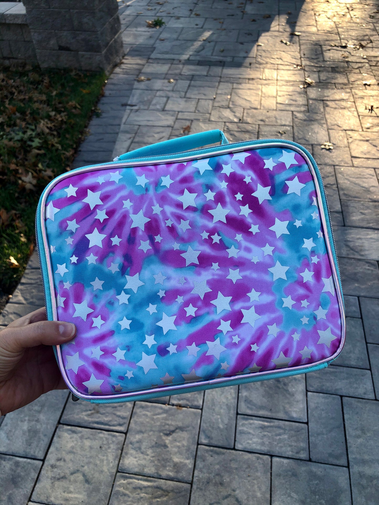 Lunch box - tie dye and stars